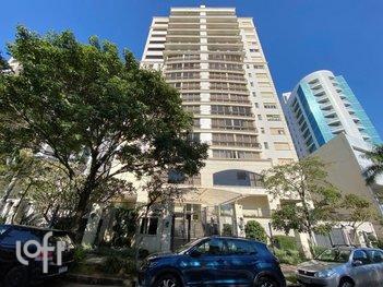 apartment em Emílio de Menezes, Três Figueiras - Porto Alegre - RS