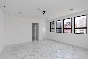 office em Rua Ébano Pereira, Centro - Curitiba - PR