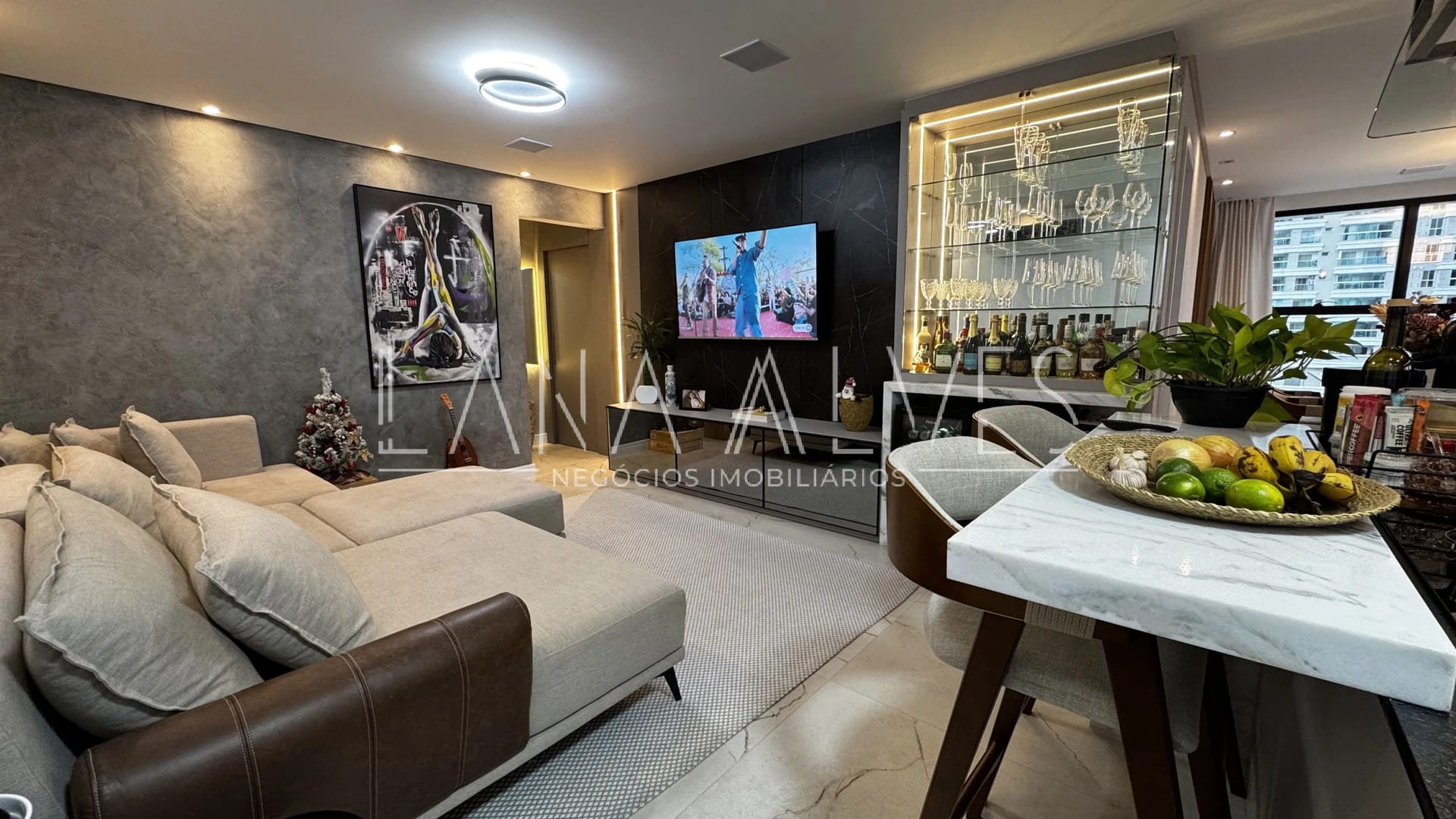 Apartamento à venda no Edifício Sky Tower Residence, Perequê, Porto Belo/SC