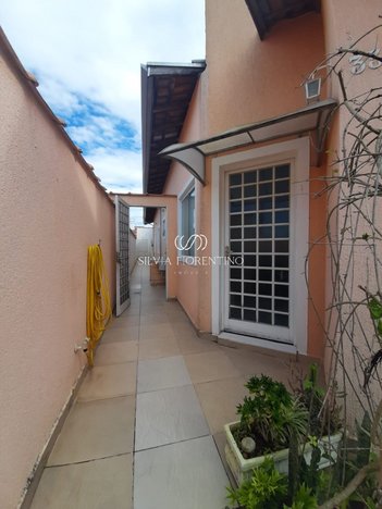 house em Avenida Assis Chateaubriand, Cidade Jardim - Taubaté - SP