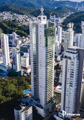 apartment em Avenida Brasil, Centro - Balneário Camboriú - SC