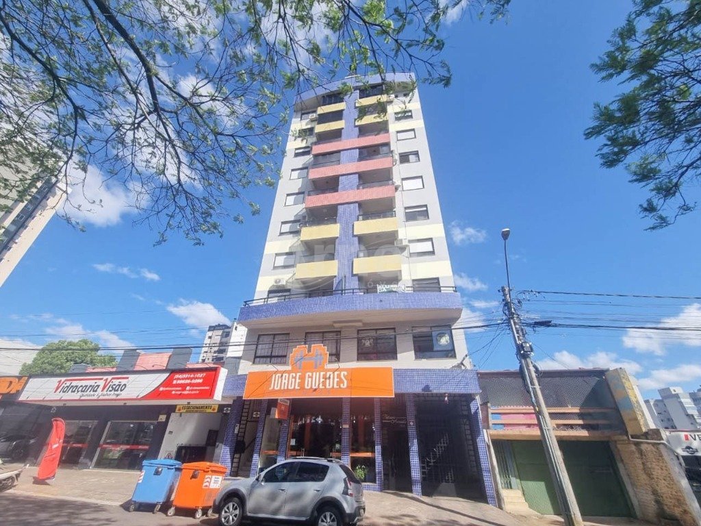 01 FACHADA