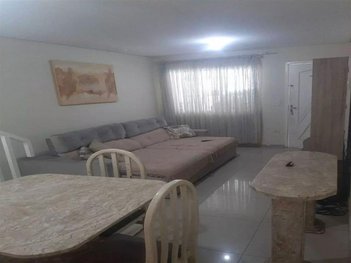 house em Rua Vitautas Losinskas, Jardim Ana Rosa - São Paulo - SP