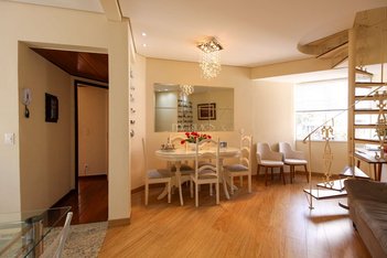 apartment em Rua Guilherme de Almeida, Santo Antônio - Belo Horizonte - MG