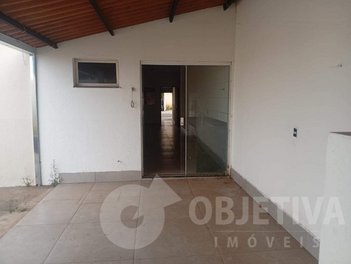 house em Rua do Amendoim, Minas Gerais - Uberlândia - MG