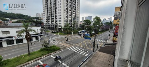 office em Avenida Fábio Eduardo Ramos Esquivel, Centro - Diadema - SP
