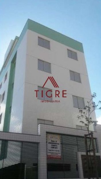 apartment em Rua Doutor Cinyras Ladeira, Heliópolis - Belo Horizonte - MG