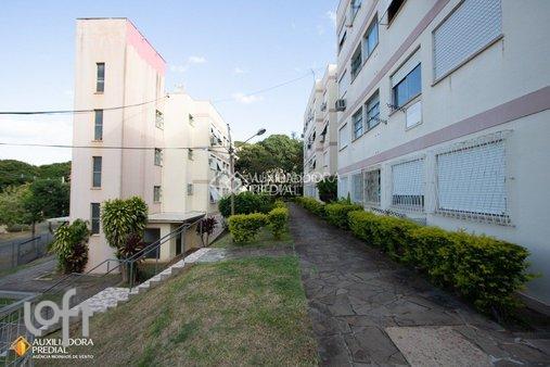 Carlos Pessoa de Brum - facade01.jpg