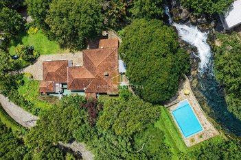 house em Estrada Manoel Paulo Oliveira Botelho, Cuiabá - Petrópolis - RJ