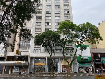 apartment em Rua Marechal Deodoro, Centro - Curitiba - PR