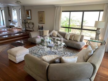 apartment em Avenida Chibarás, Moema - São Paulo - SP