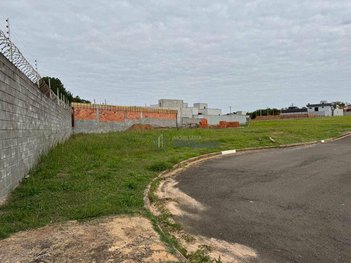 land_lot em Rodovia Valério Pedro da Silveira Martins, Residencial Fazenda Pinheirinho - Rio das Pedras - SP