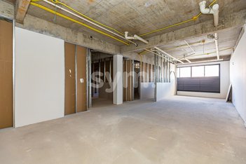 business em Avenida Paraná, Bacacheri - Curitiba - PR