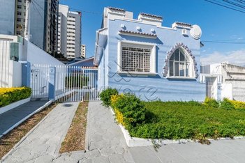 commercial_building em Major Antônio Gomes Ferreira, Cristo Rei - Curitiba - PR