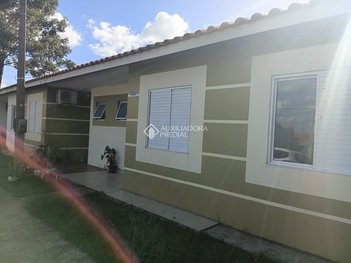 house em Rua Lino Estácio dos Santos, Oriço - Gravataí - RS