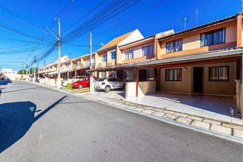 house em Rua Jaguapitã, Alto Boqueirão - Curitiba - PR