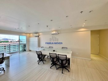 office em Avenida Washington Luís, Boqueirão - Santos - SP