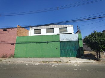 industrial em Rua Andréia de Fátima Catani, Jardim Santa Rosa - Sorocaba - SP