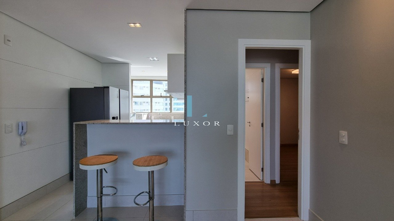 DOIS QUARTOS SEMI MOBILIADO VILA DA SERRA 90 m²