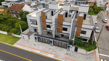 house em Rua Carlos de Goes Rebelo, Centro - Navegantes - SC