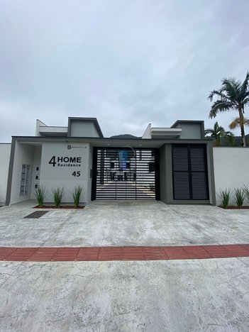 house em Rua Leopoldo Zarling, Ressacada - Itajaí - SC