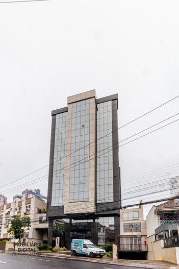 office em Ramiro Barcelos, Independência - Porto Alegre - RS