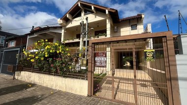 house em Avenida Getúlio Vargas, Centro - Guaíba - RS