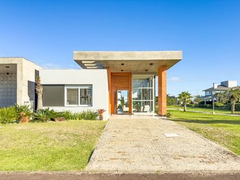 house em Avenida Diamante, Rainha do Mar - Xangri-Lá - RS