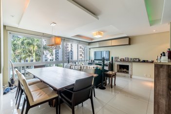 apartment em Rua Jari, Passo da Areia - Porto Alegre - RS