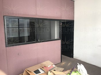 office em Rua Vinte e Quatro de Maio, República - São Paulo - SP