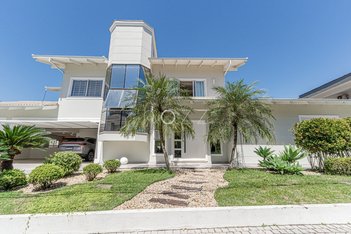 house em Rua Prefeito Helmuth Fallgatter, Boa Vista - Joinville - SC