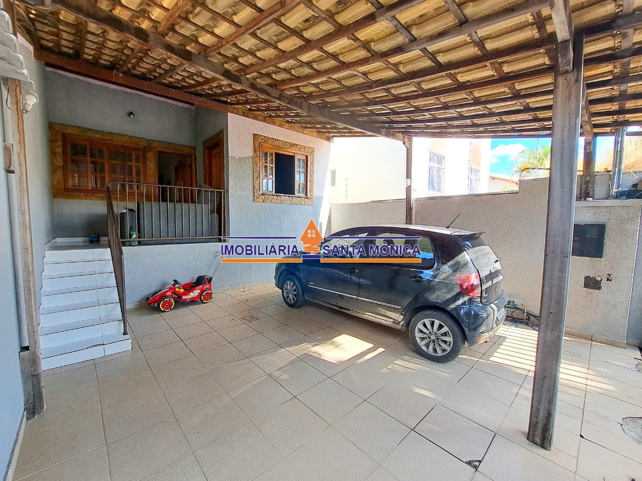 Casa com 3 quartos — Santa Amélia, Belo Horizonte