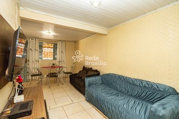 house em QI 8 Conjunto V, Guará II - Brasília - DF