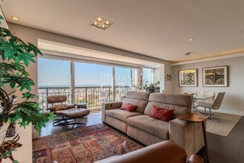 apartment em Avenida Túlio de Rose, Jardim Europa - Porto Alegre - RS