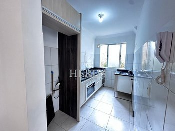 apartment em Rua Estêvão Manika, Santa Cândida - Curitiba - PR