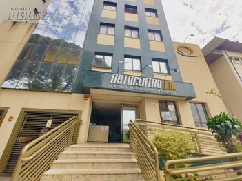 office em Juscelino Kubitschek, Vila Ipiranga - Londrina - PR
