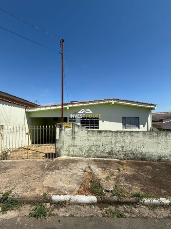 house em Rua Passos, Parque dos Municípios II - Guaxupé - MG
