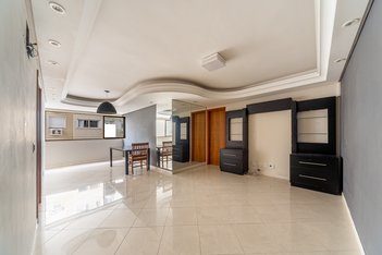 apartment em Rua Roque Calage, Passo da Areia - Porto Alegre - RS