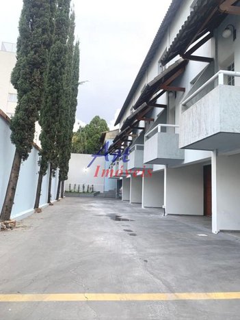 house em Avenida Santa Rosa, São Luiz - Belo Horizonte - MG