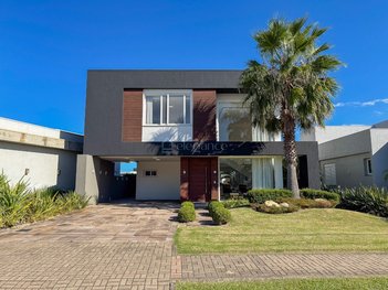 house em Rua Rio Divisa, Centro - Xangri-Lá - RS