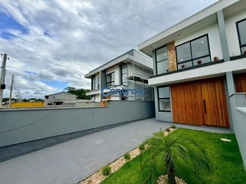 house em Rua CTG Os Praianos, Sertão do Maruim - São José - SC