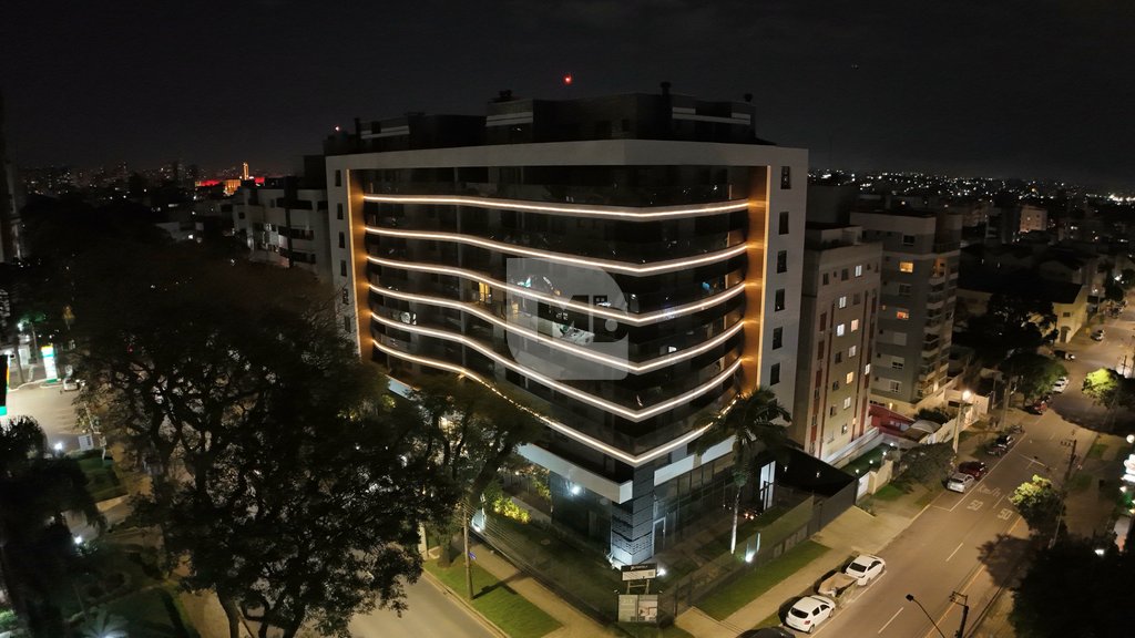 01_fachada_noturna.jpeg