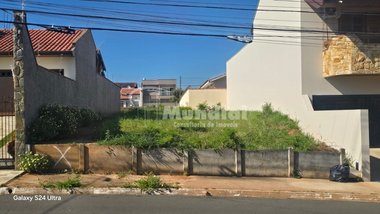 land_lot em Rua das Tulipas, Jardim 10 de Outubro - Laranjal Paulista - SP