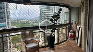 apartment em Avenida Lúcio Costa, Barra da Tijuca - Rio de Janeiro - RJ