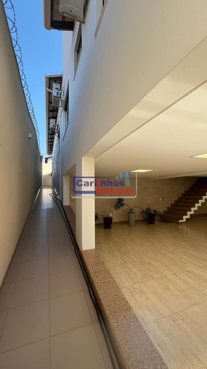 WhatsApp Image 2025-10-06 at 16.25