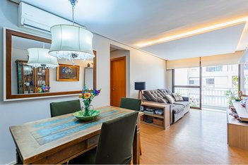 apartment em Avenida Andaraí, Passo da Areia - Porto Alegre - RS