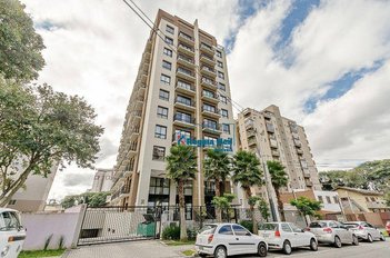 apartment em Rua Augusto de Mari, Portão - Curitiba - PR