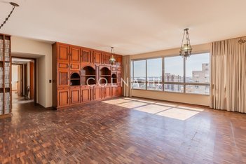apartment em Rua Engenheiro Álvaro Nunes Pereira, Moinhos de Vento - Porto Alegre - RS