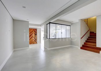 house em Rua Evaristo da Veiga, Praia dos Amores - Balneário Camboriú - SC