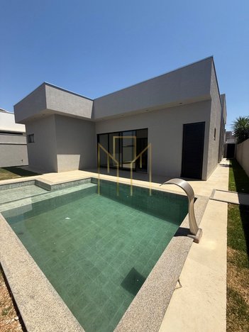 house em Avenida Vereador Carlito Cordeiro, Jardim Botânico - Uberlândia - MG